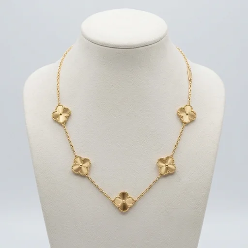 Van Cleef & Arpels Alhambra Necklace view 2